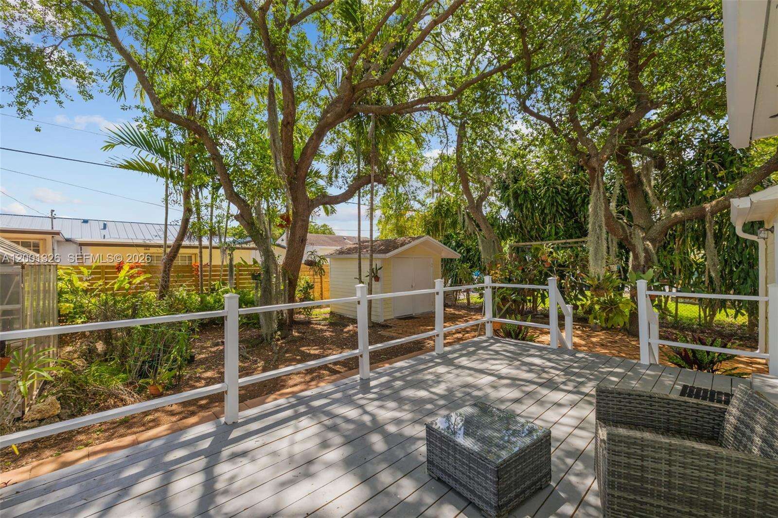 Miami | 6382 38th St N/A | Picture 28