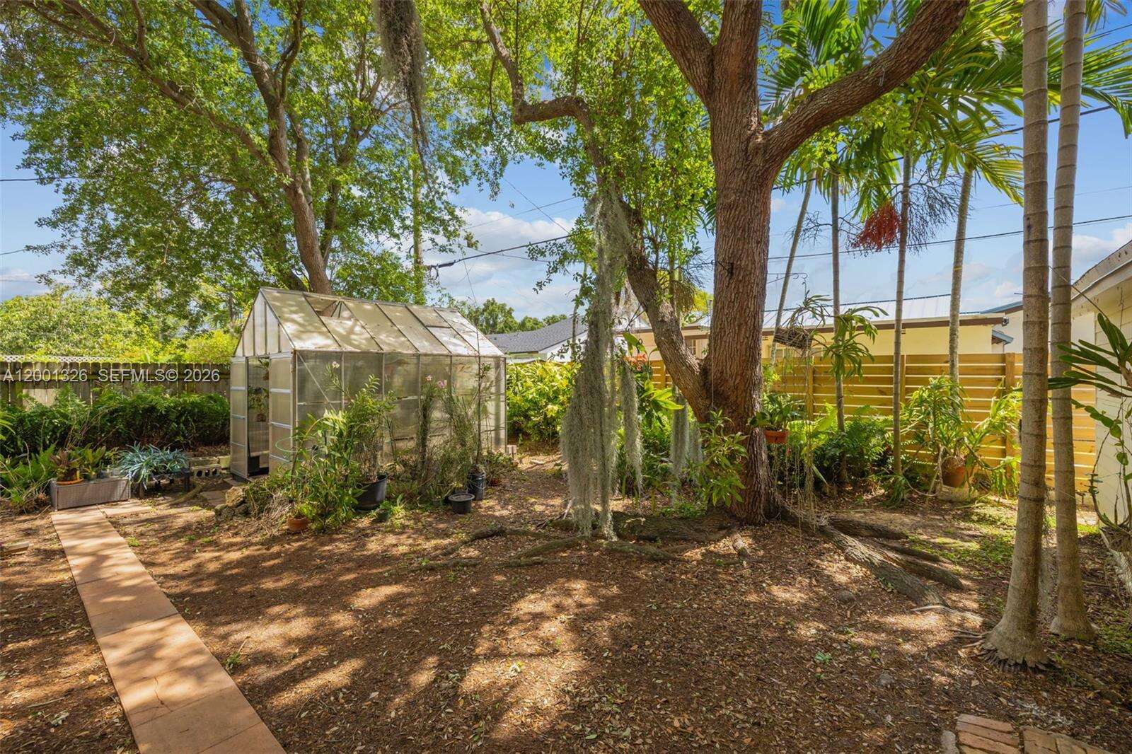 Miami | 6382 38th St N/A | Picture 32