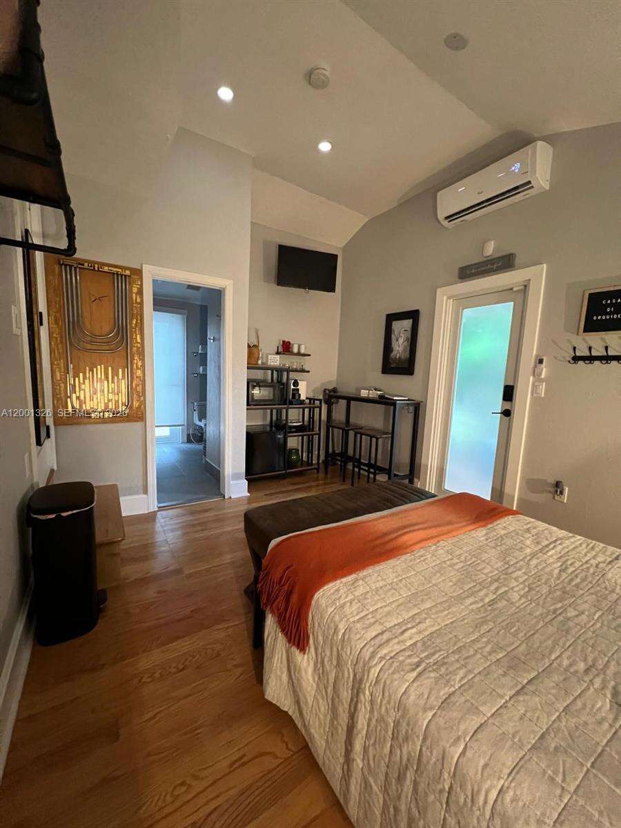 Miami | 6382 38th St N/A | Picture 37