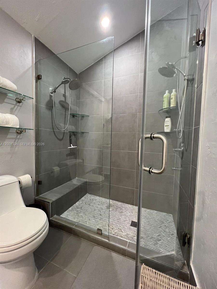 Miami | 6382 38th St N/A | Picture 41