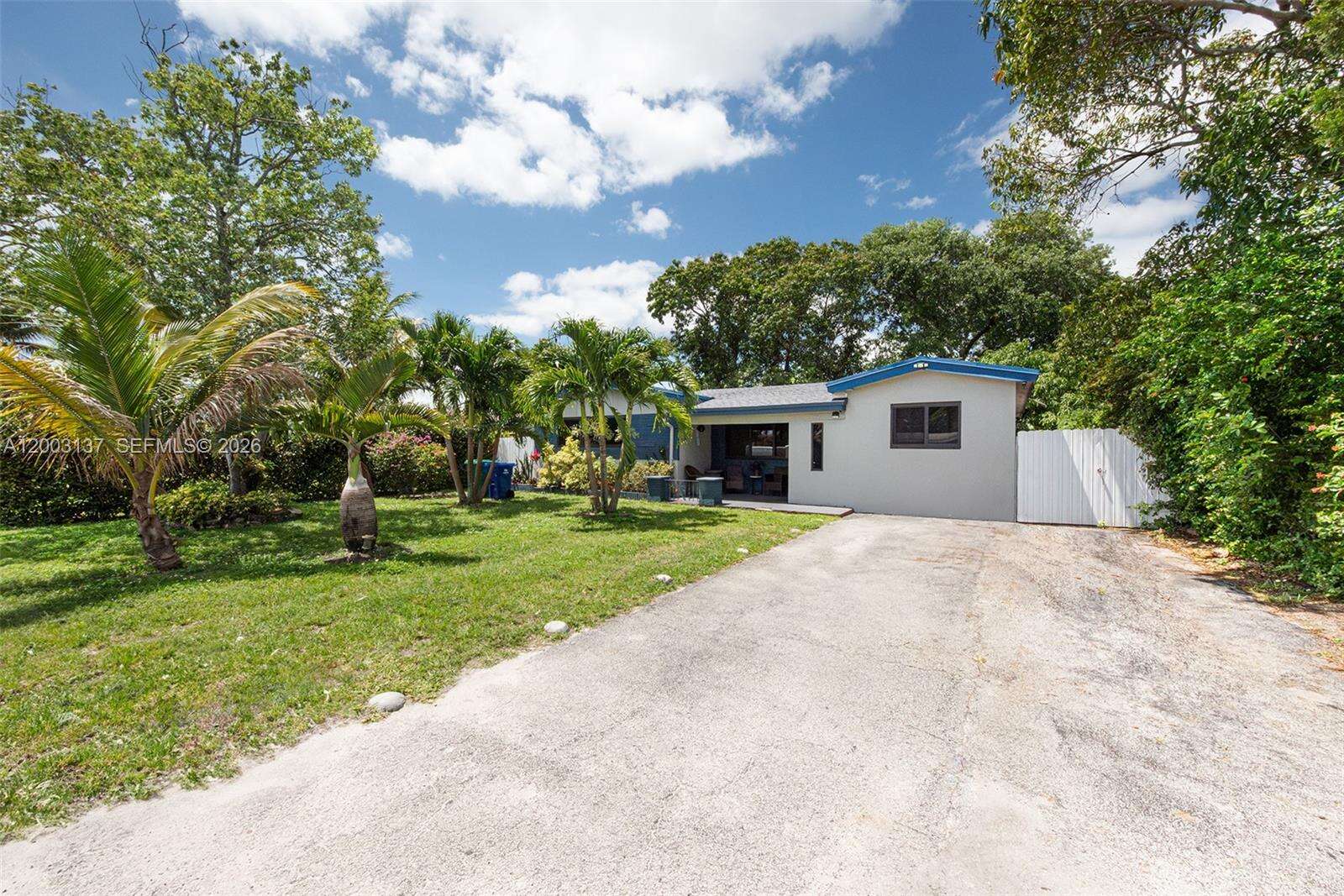 Miramar | 2630 Everglades Dr N/A | Picture 1