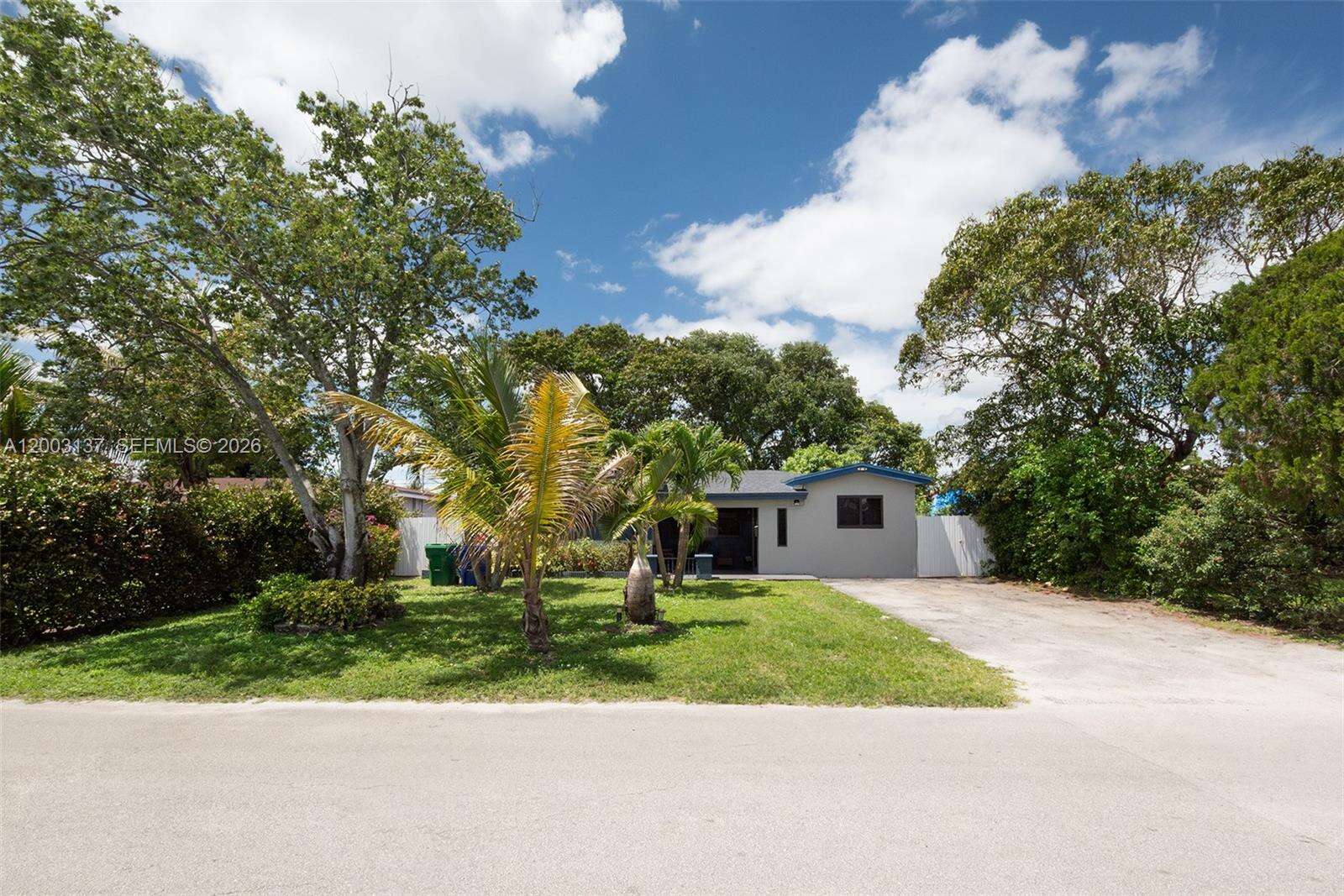 Miramar | 2630 Everglades Dr N/A | Picture 2