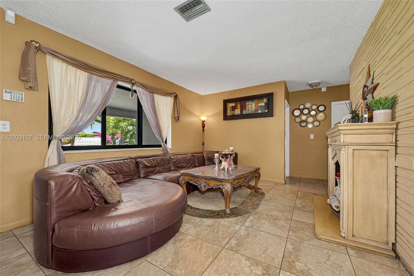 Miramar | 2630 Everglades Dr N/A | Picture 7