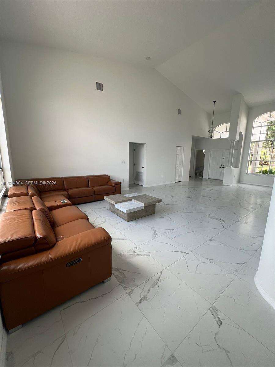 Pembroke Pines | 13840 20th St N/A | Picture 3