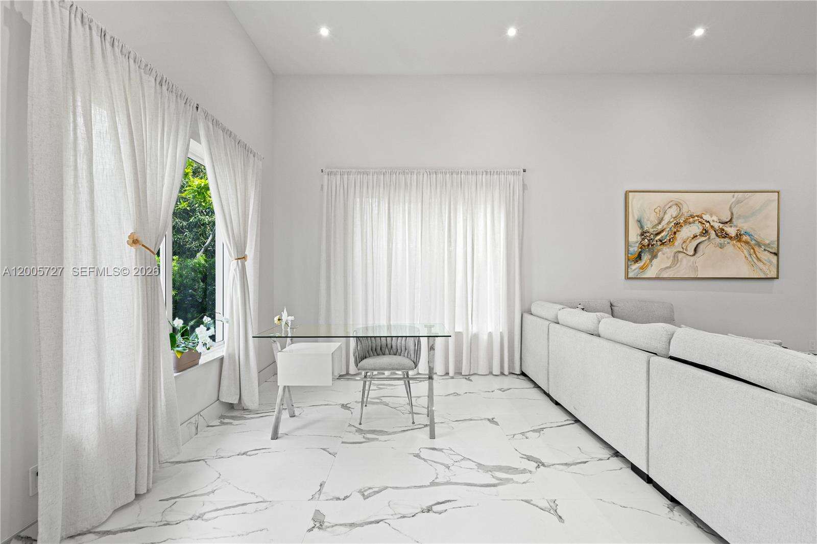 Hallandale Beach | 635 9th St N/A | Picture 16