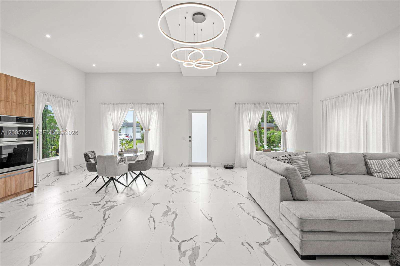 Hallandale Beach | 635 9th St N/A | Picture 23