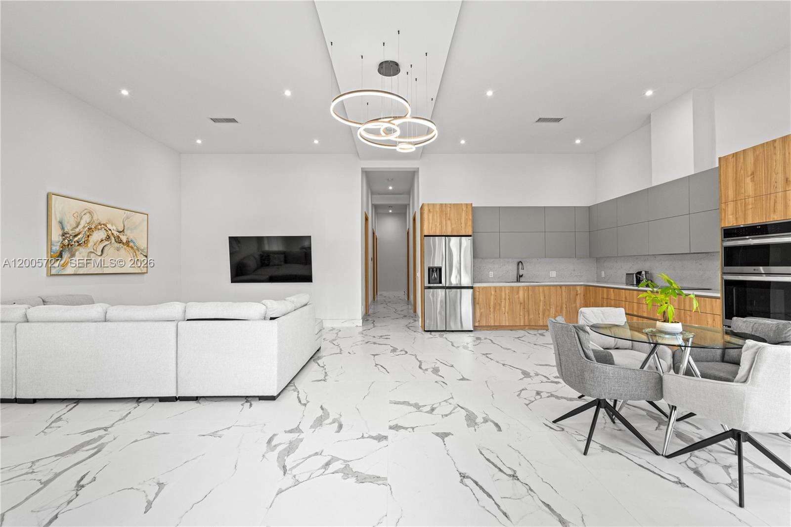 Hallandale Beach | 635 9th St N/A | Picture 28