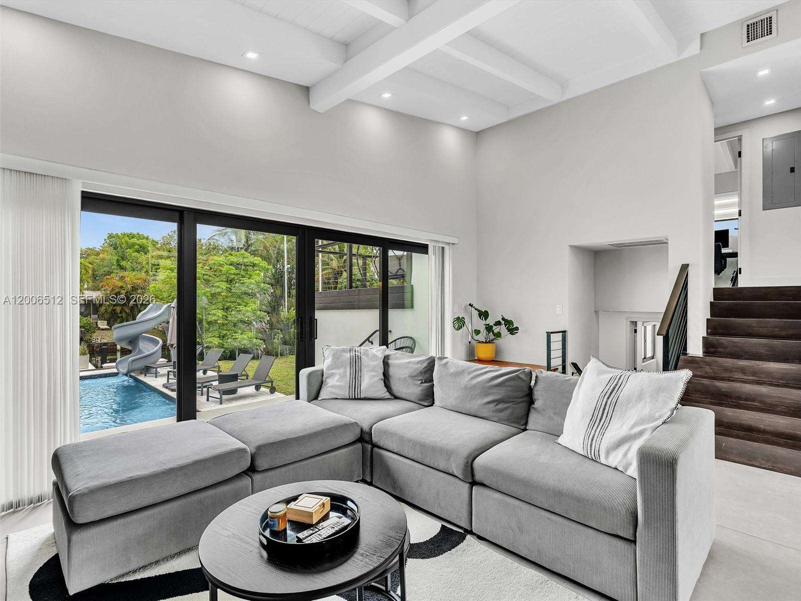 Fort Lauderdale | 2448 Okeechobee Ln N/A | Picture 13