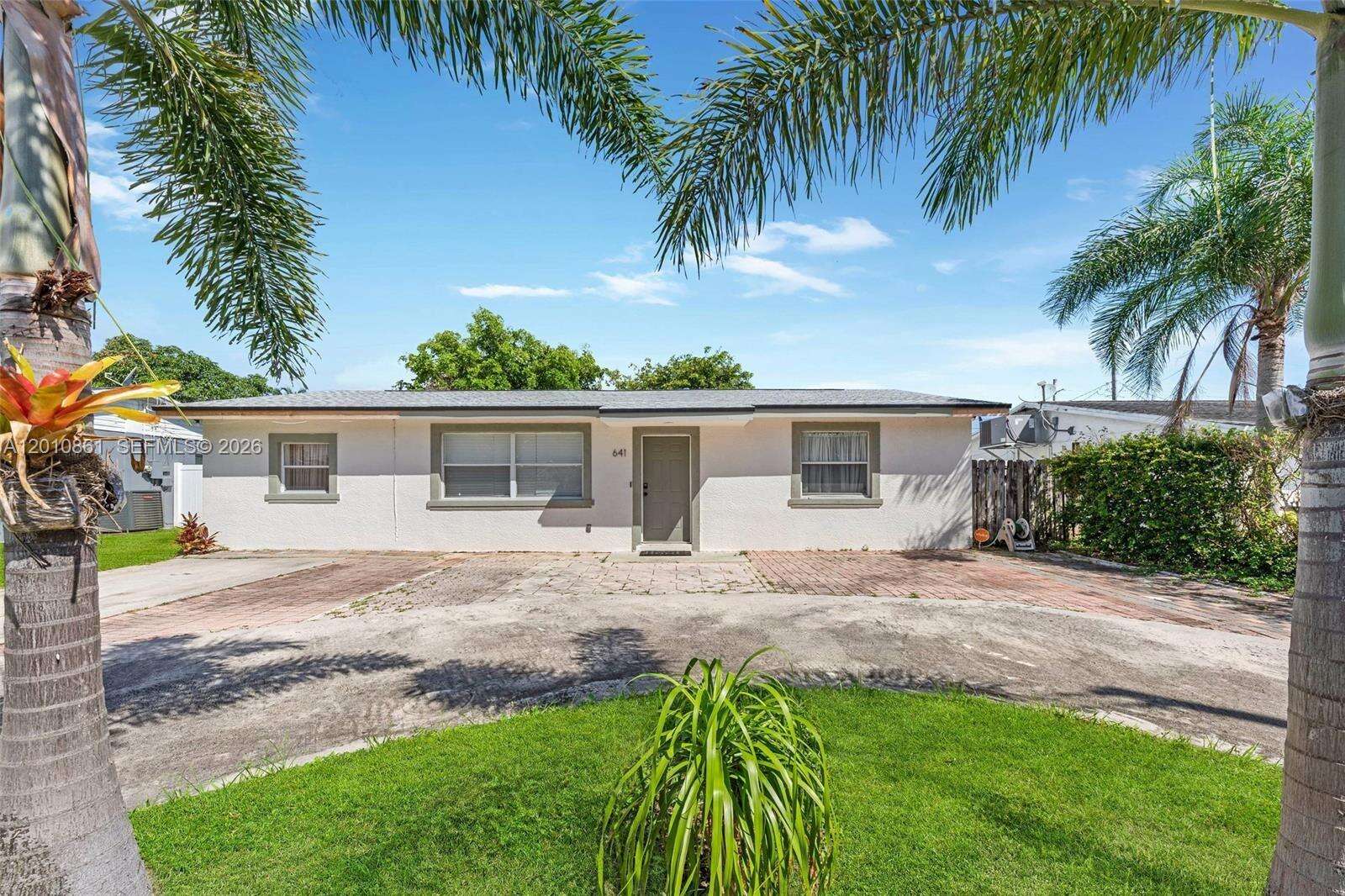 Deerfield Beach | 641 14th Ct N/A | Picture 1