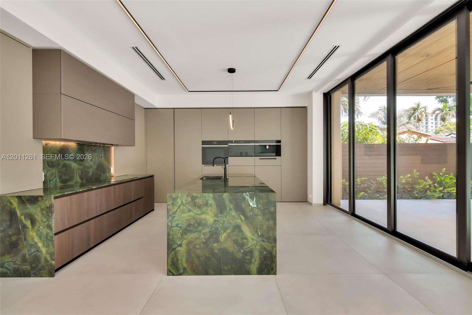 Miami | 135 29th Rd N/A | Picture 11