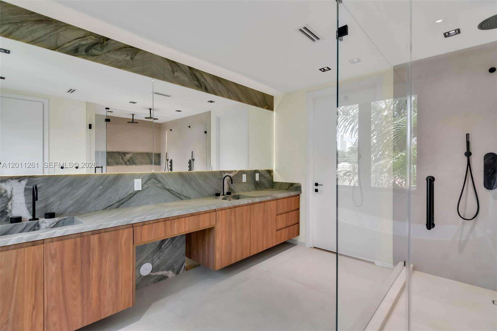Miami | 135 29th Rd N/A | Picture 46