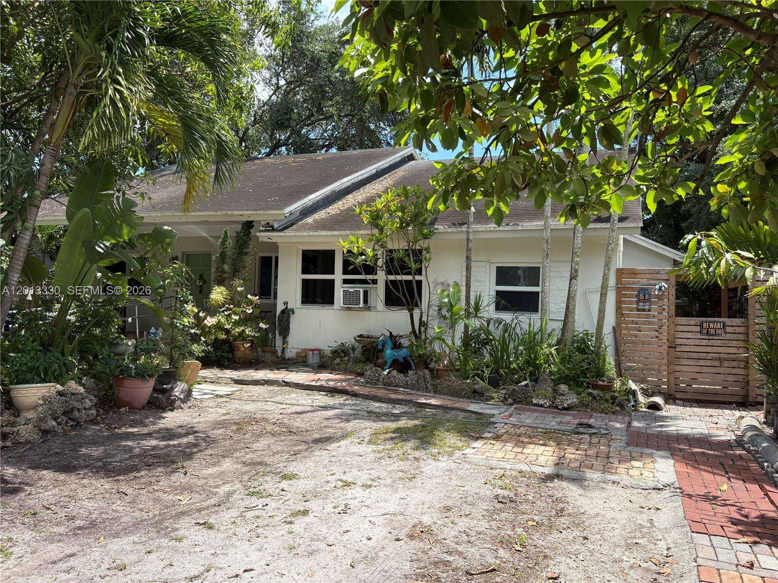 Miami | 5930 44th Ter N/A | Picture 1