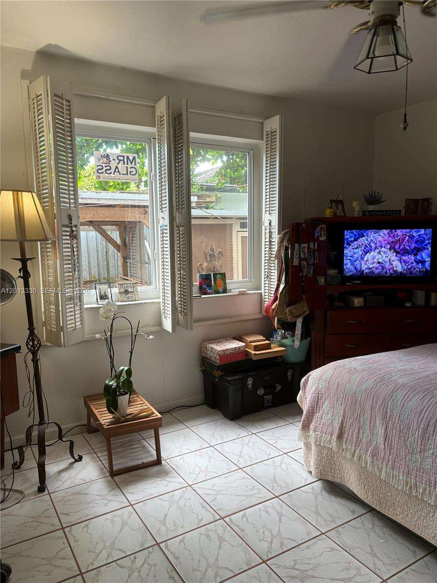 Miami | 5930 44th Ter N/A | Picture 11