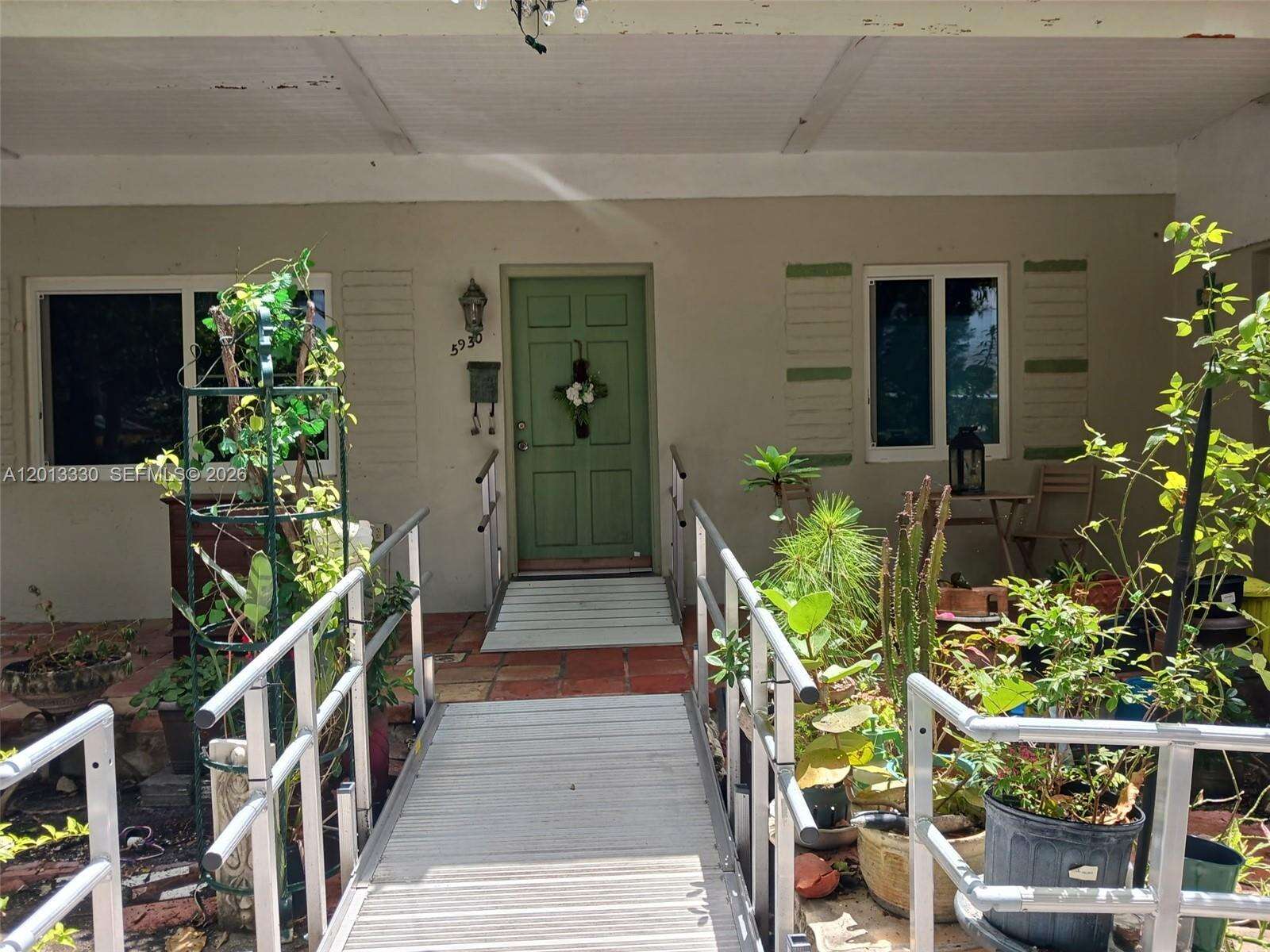 Miami | 5930 44th Ter N/A | Picture 5