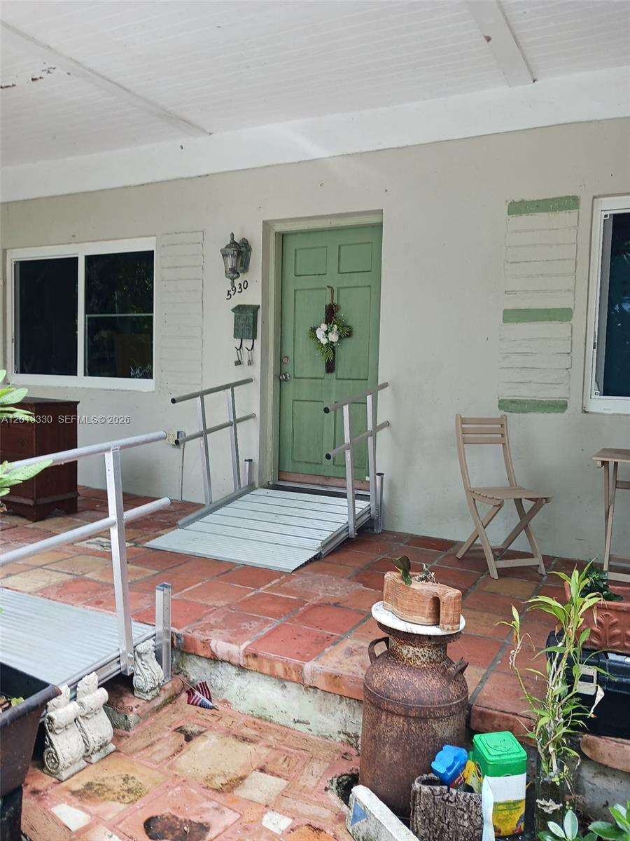 Miami | 5930 44th Ter N/A | Picture 6