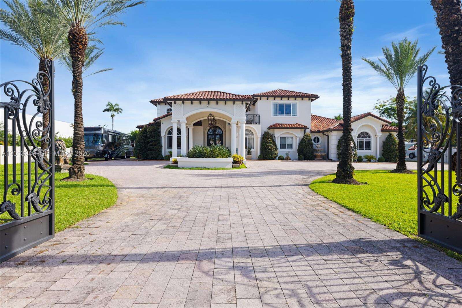 Hialeah Gardens | 9861 135th St N/A | Picture 3