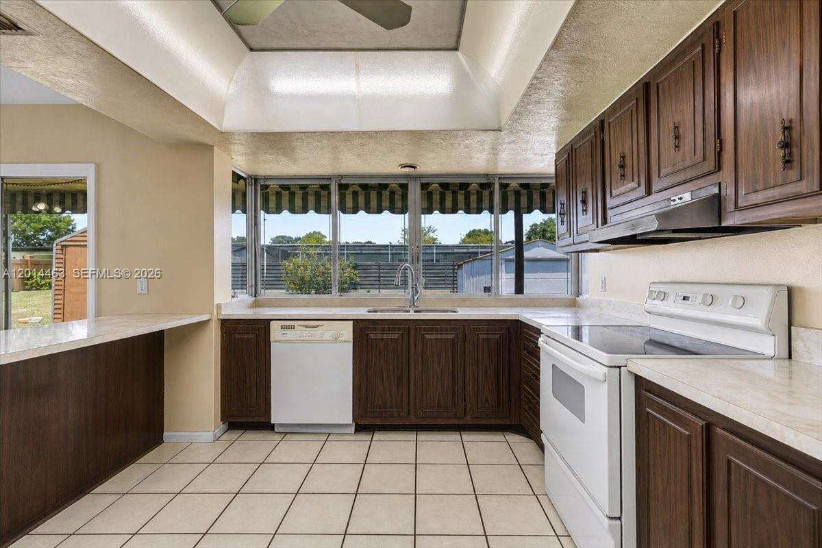 Cooper City | 9261 55th St N/A | Picture 20
