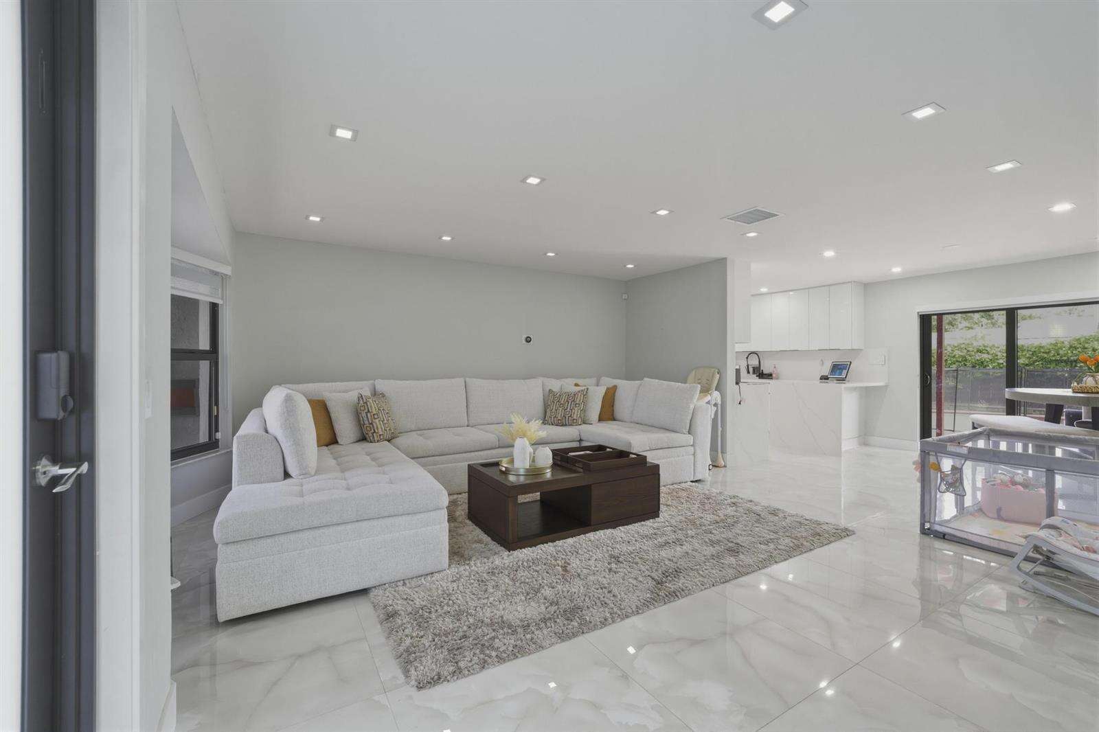 Lauderhill | 4841 19th N/A | Picture 5