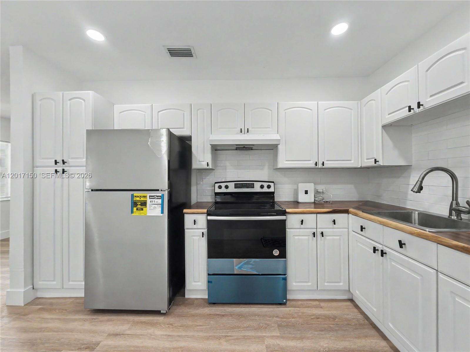 Miami Gardens | 580 194th Ter N/A | Picture 12