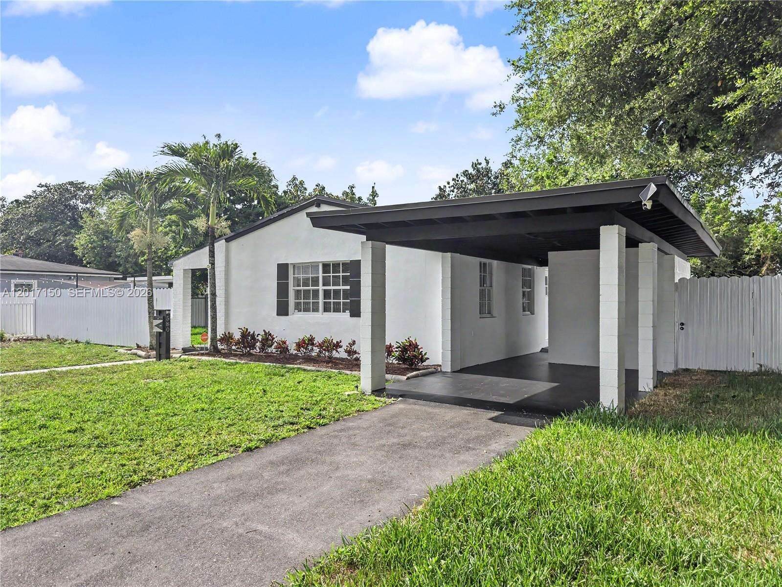 Miami Gardens | 580 194th Ter N/A | Picture 8