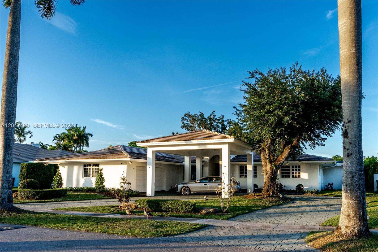 Miami Lakes | 15761 Turnberry Dr N/A | Picture 1