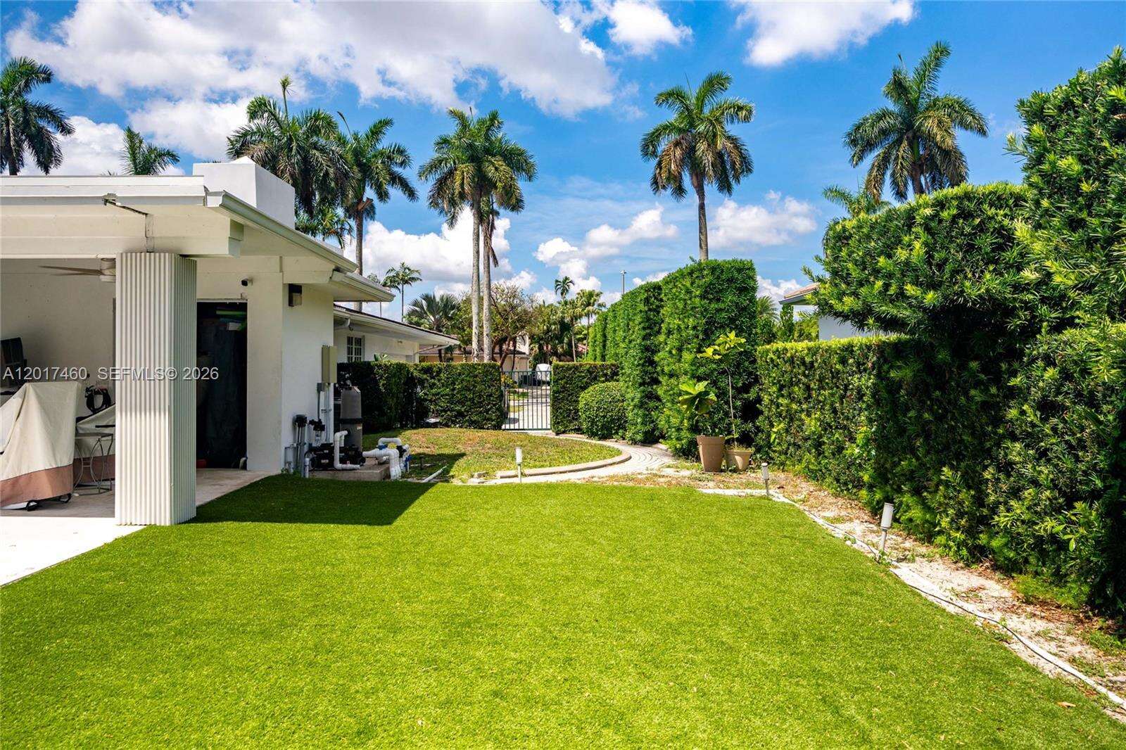 Miami Lakes | 15761 Turnberry Dr N/A | Picture 40