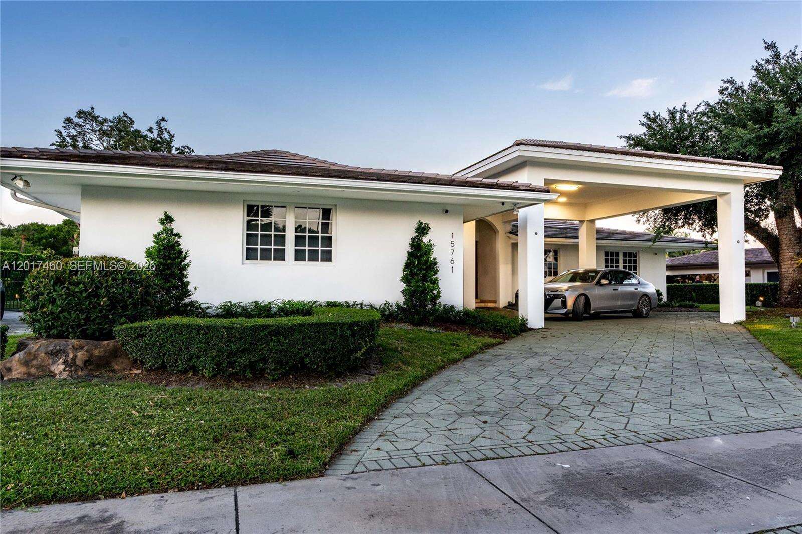 Miami Lakes | 15761 Turnberry Dr N/A | Picture 5