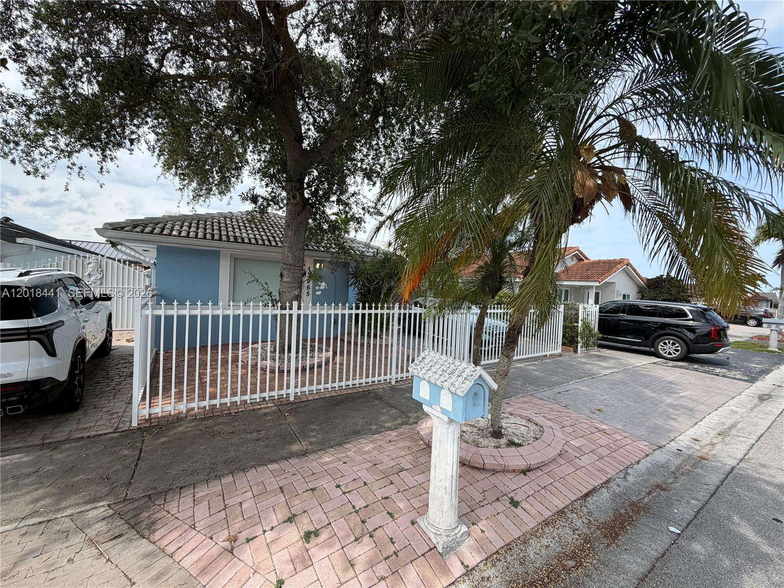 Miami | 13965 10th St N/A | Picture 2