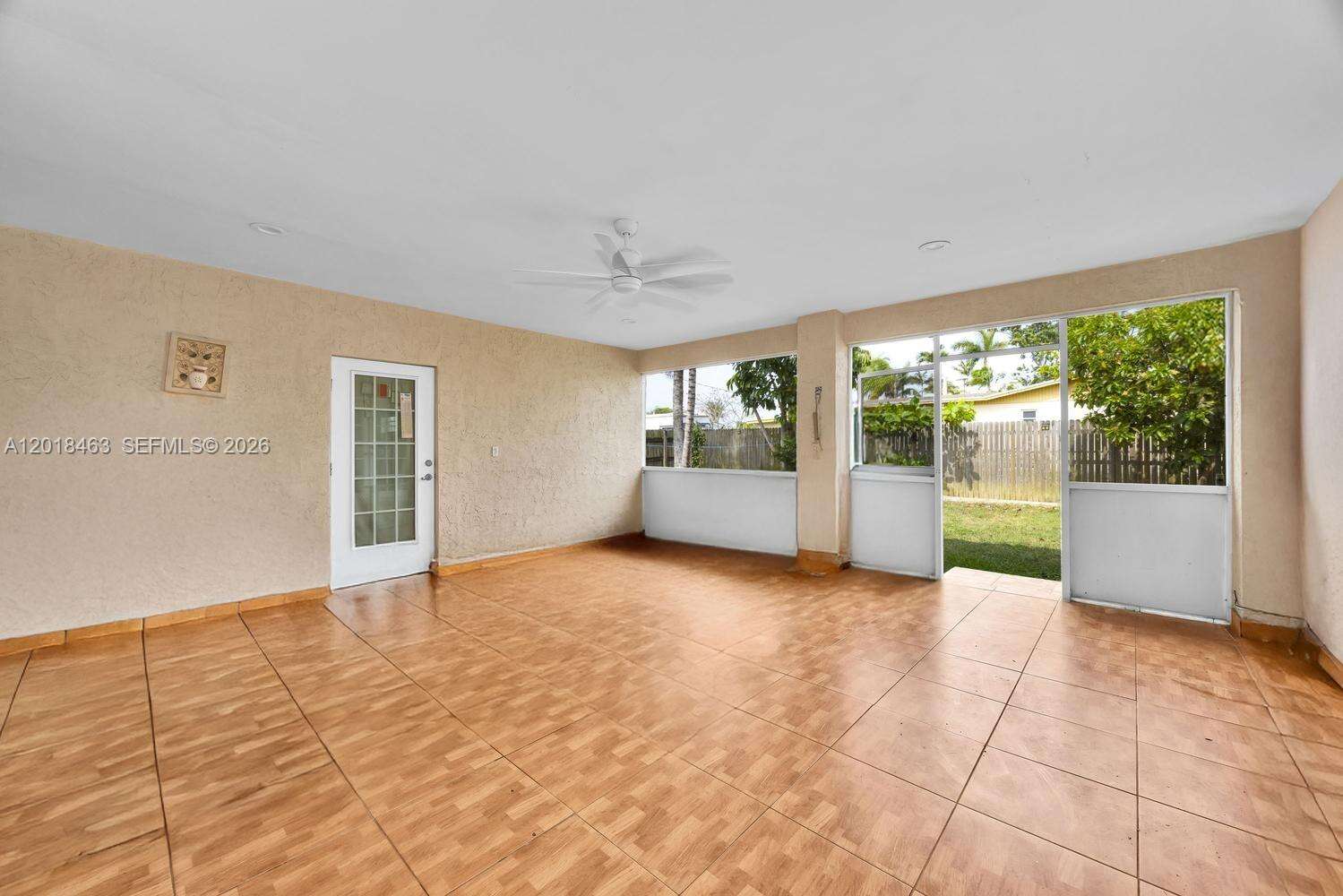 Miami | 15725 102nd Pl N/A | Picture 25