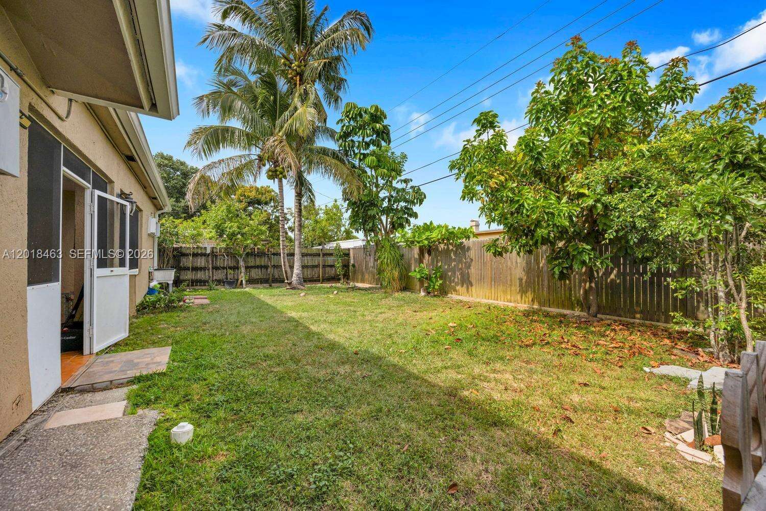 Miami | 15725 102nd Pl N/A | Picture 27