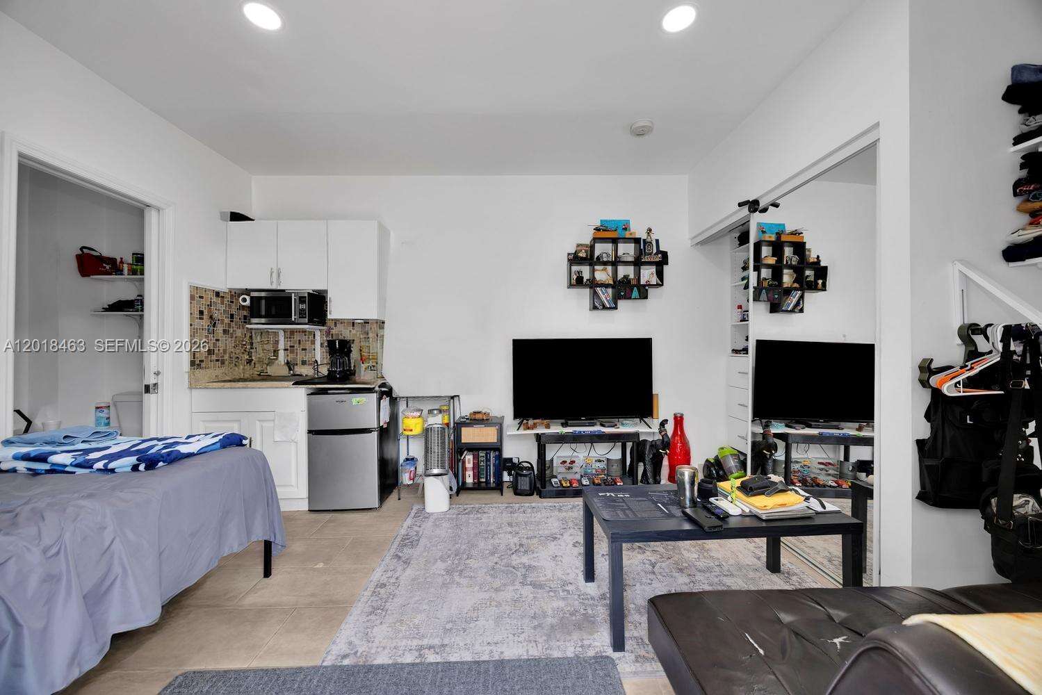Miami | 15725 102nd Pl N/A | Picture 34