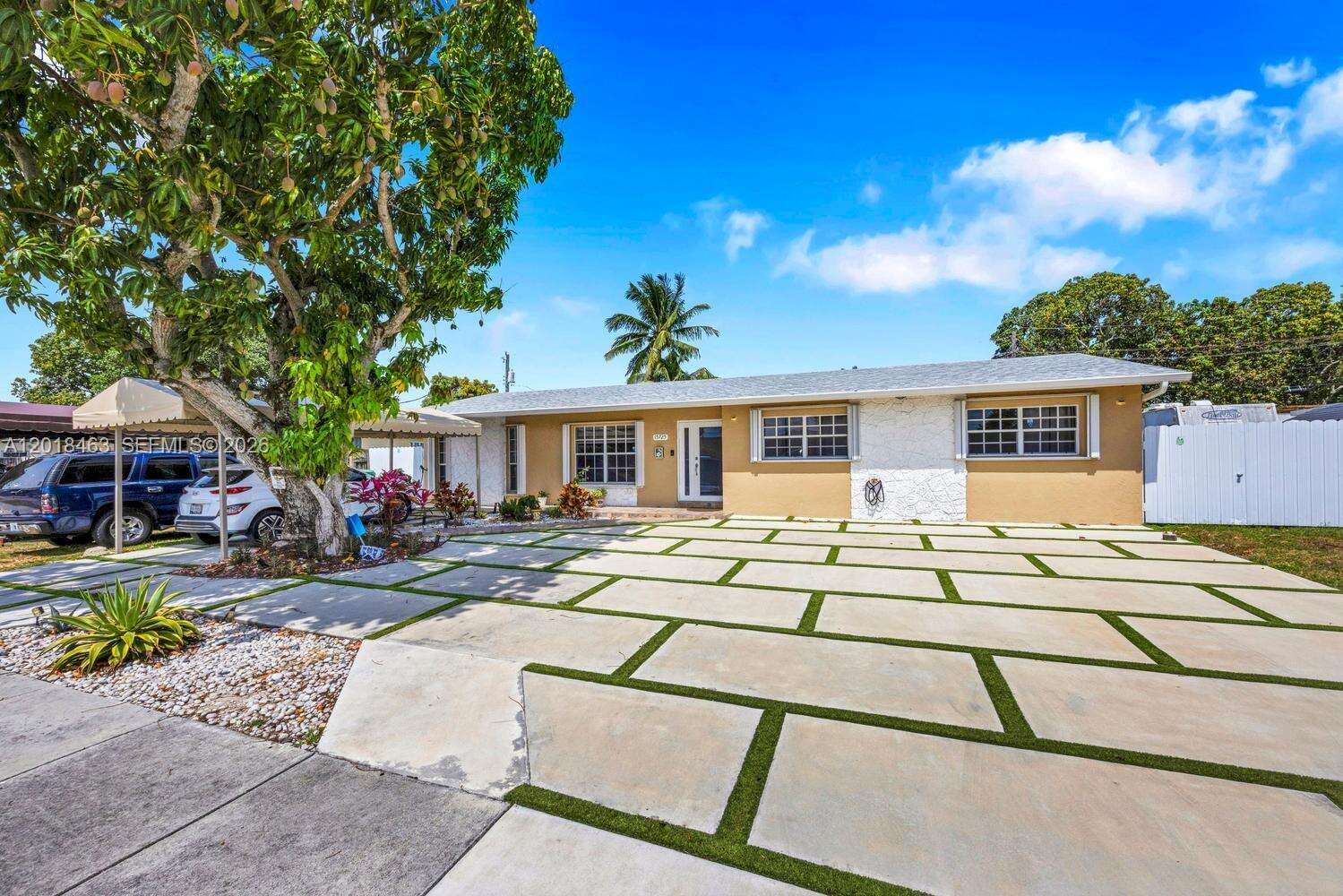Miami | 15725 102nd Pl N/A | Picture 5