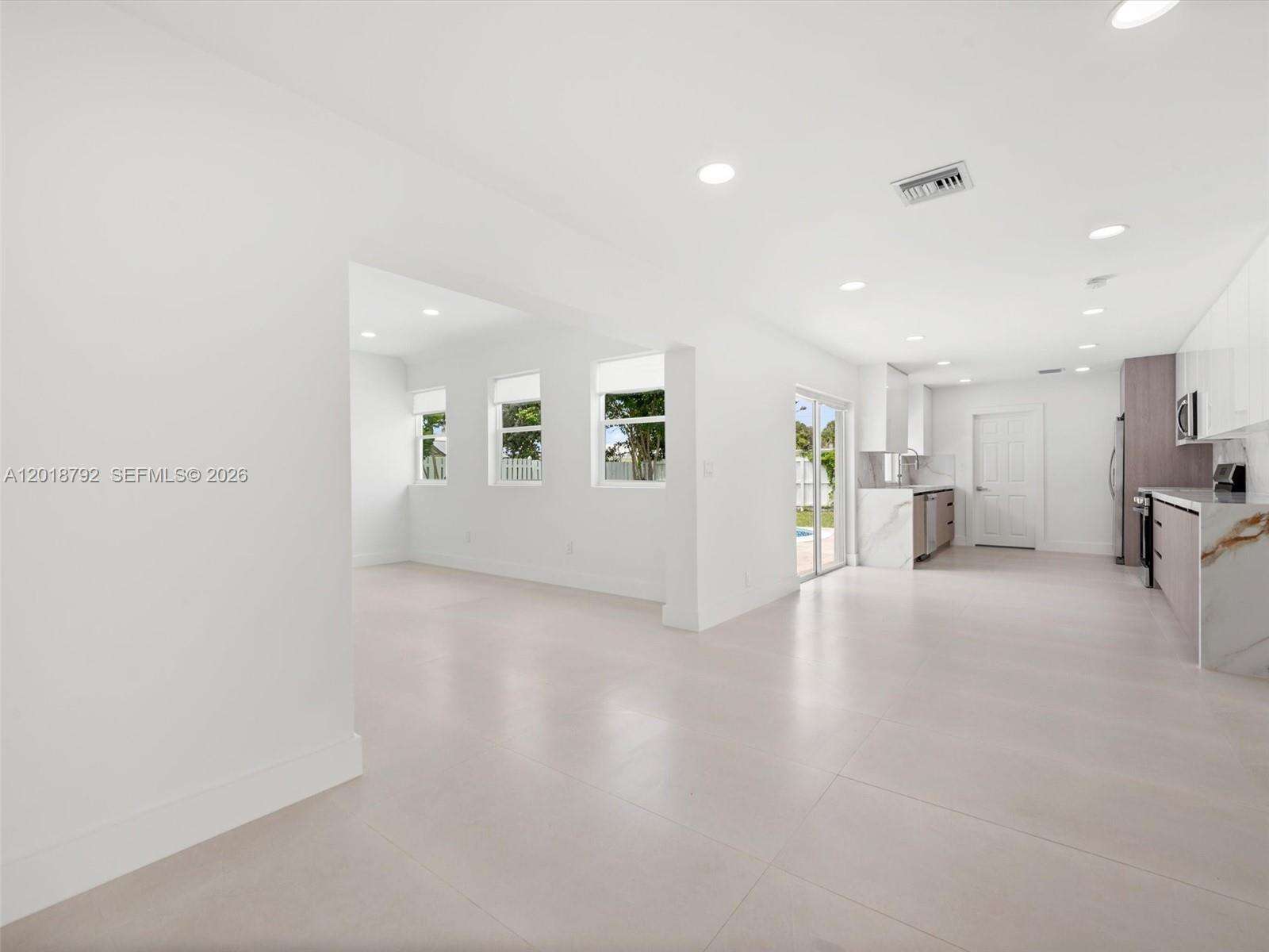 Lighthouse Point | 4211 27th Ave N/A | Picture 8