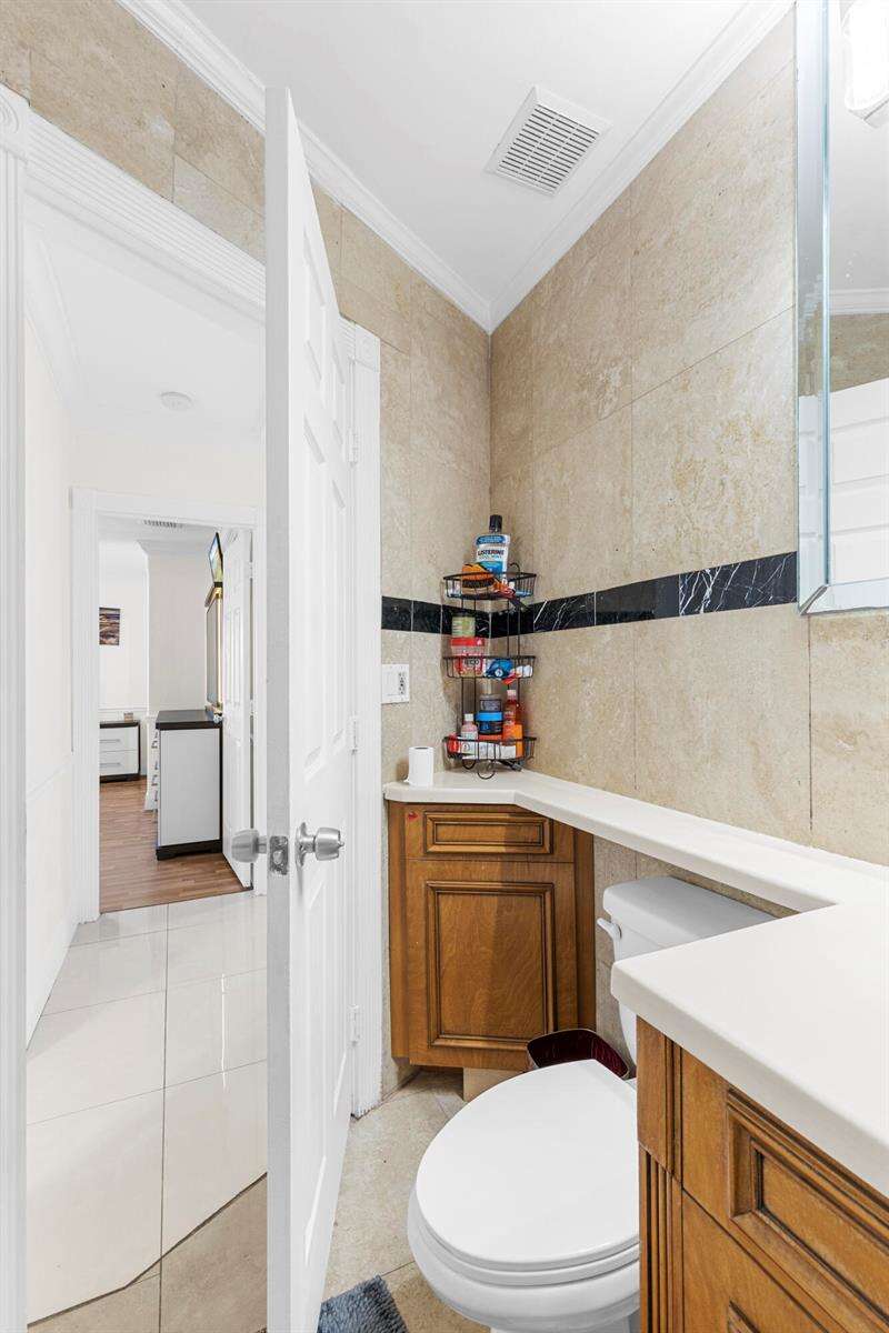 Hollywood | 321 72nd N/A | Picture 9