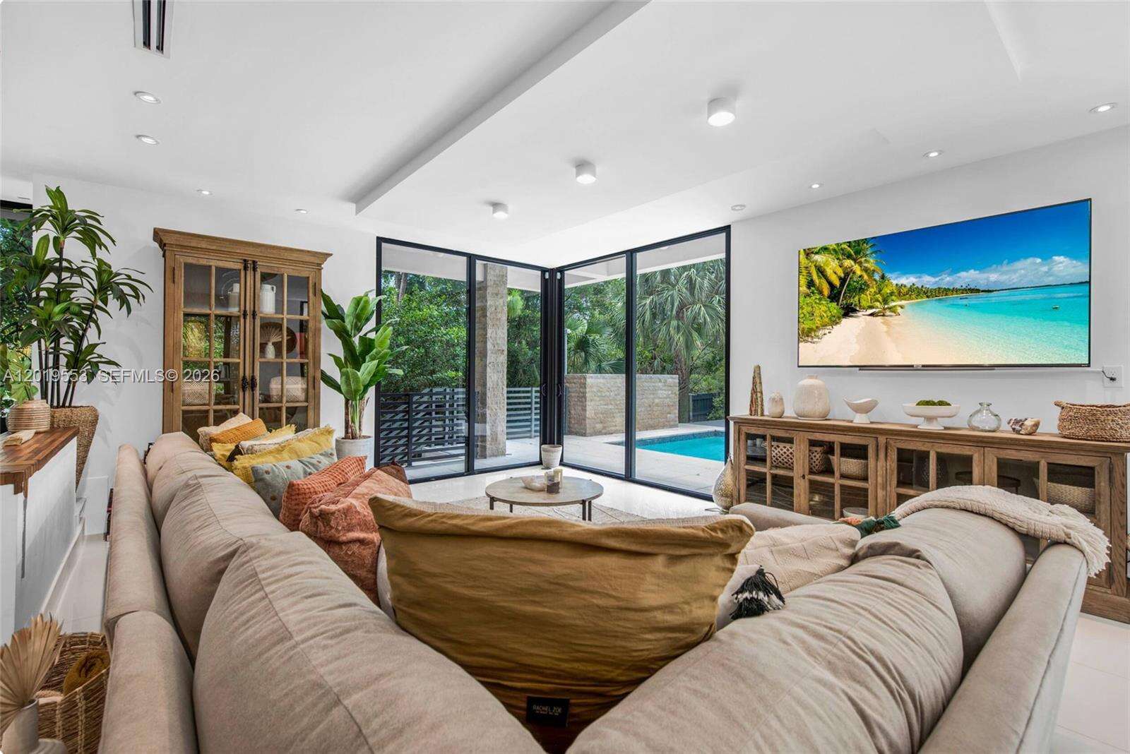 Miami | 994-990 78th N/A | Picture 3