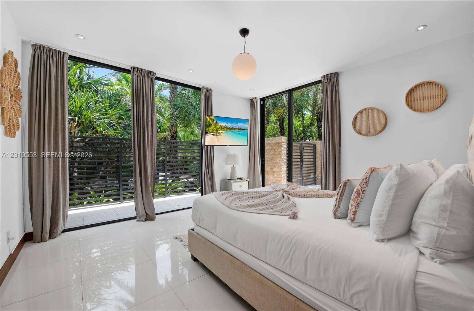 Miami | 994-990 78th N/A | Picture 21