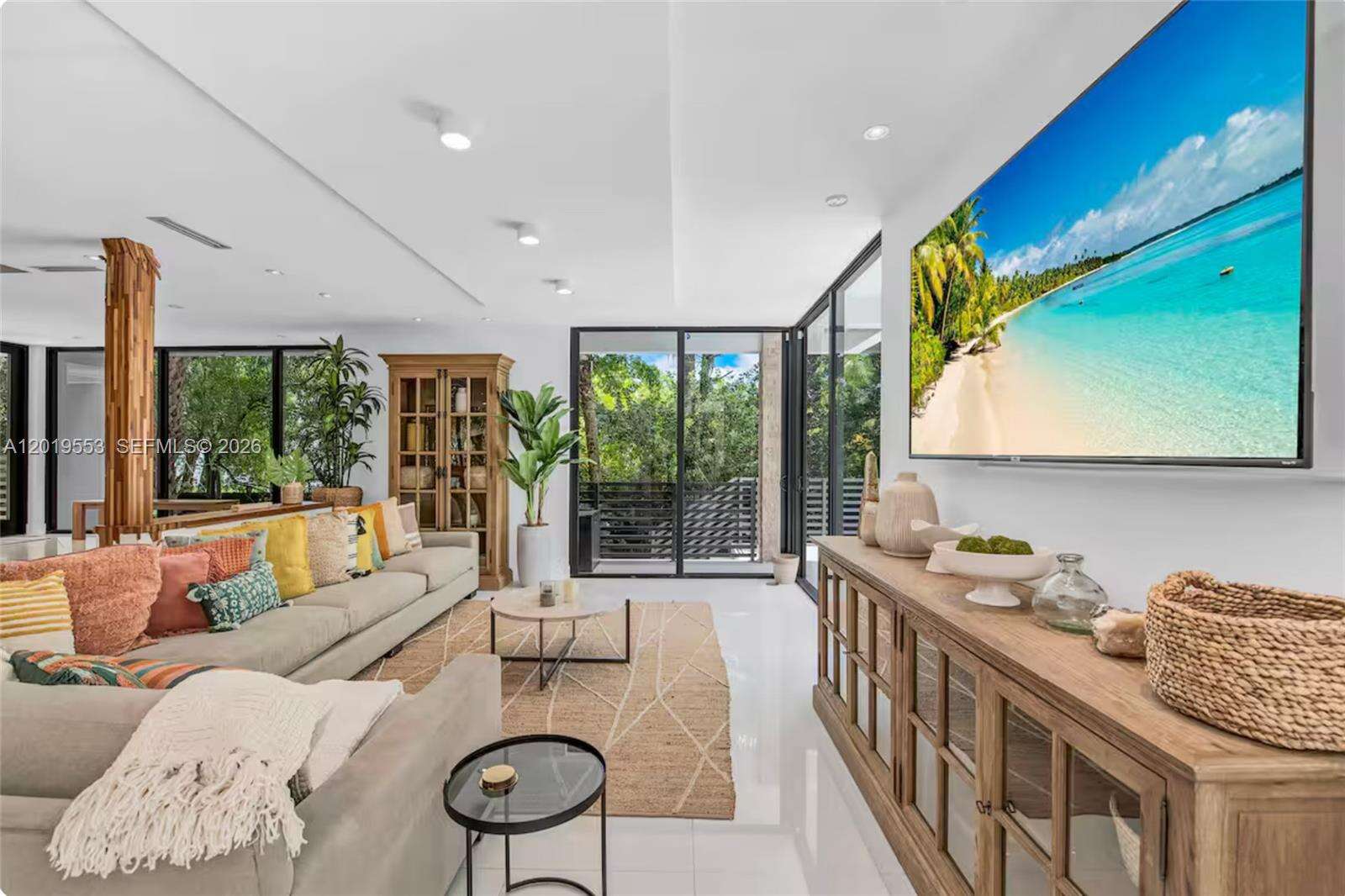 Miami | 994-990 78th N/A | Picture 4