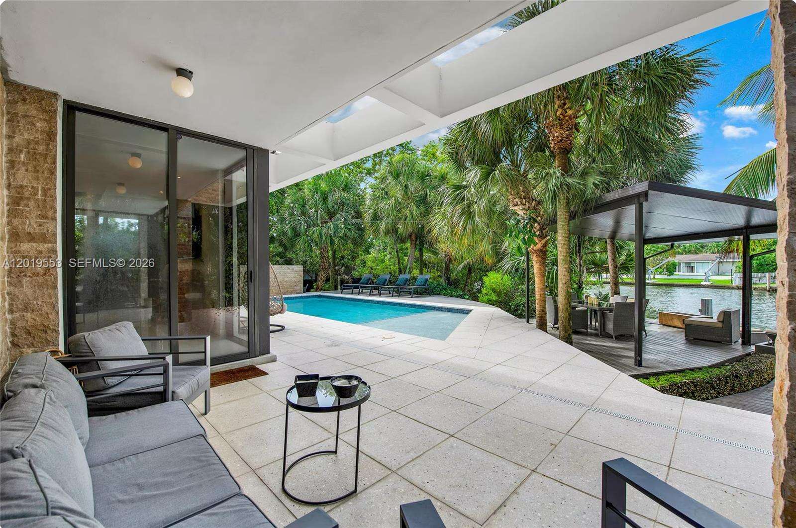 Miami | 994-990 78th N/A | Picture 58