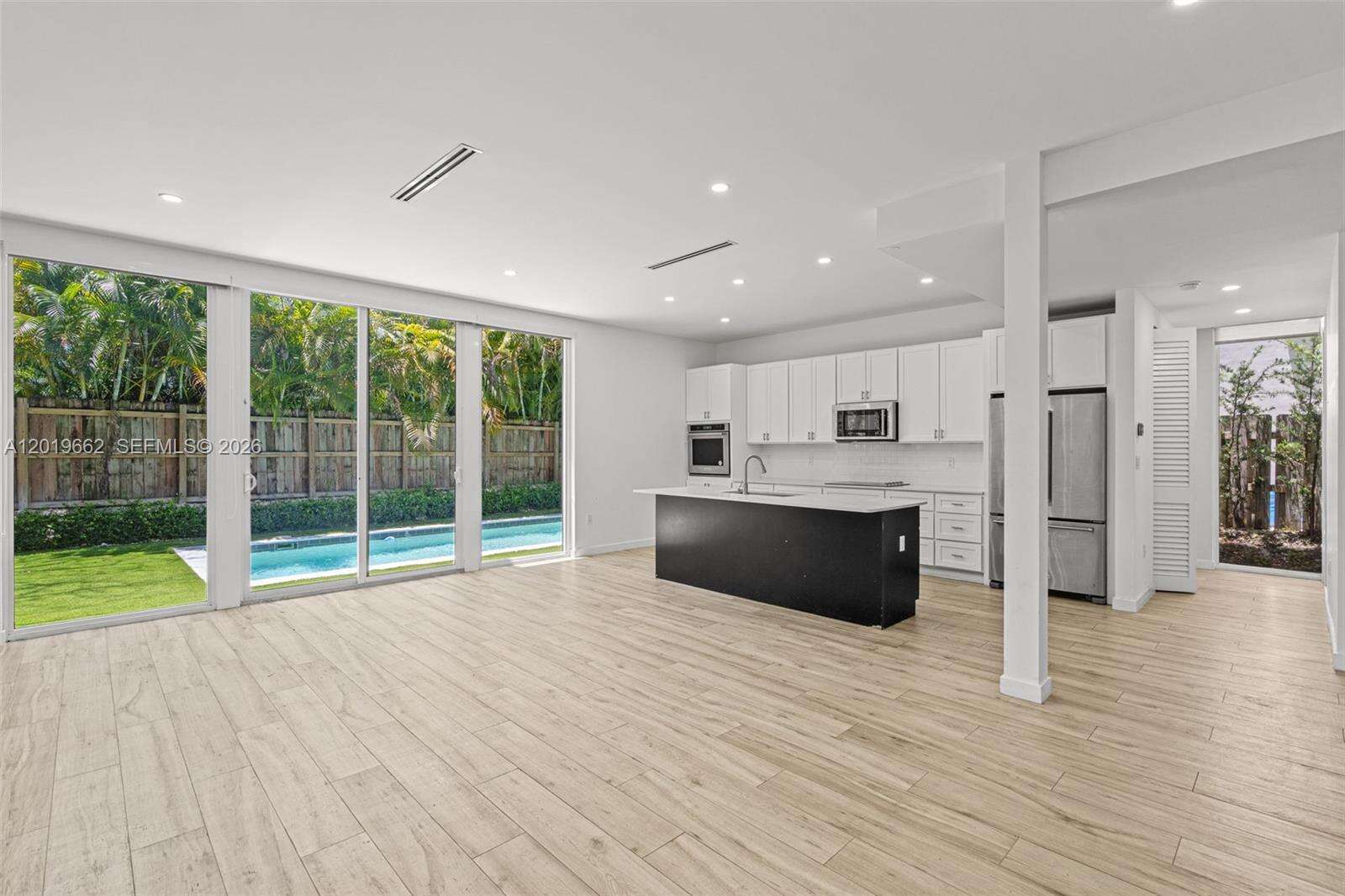 Miami | 1816 23rd St N/A | Picture 21