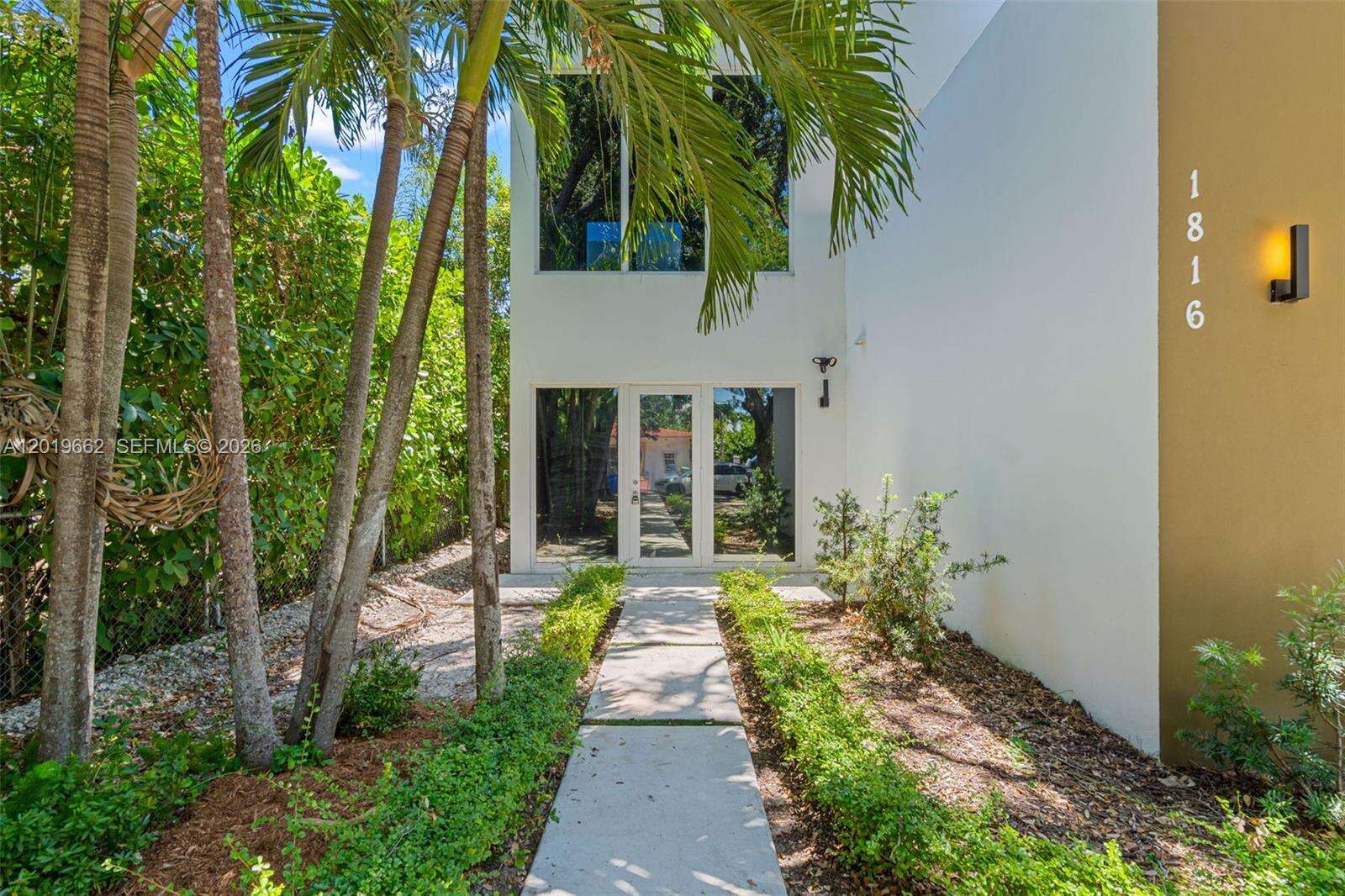 Miami | 1816 23rd St N/A | Picture 4