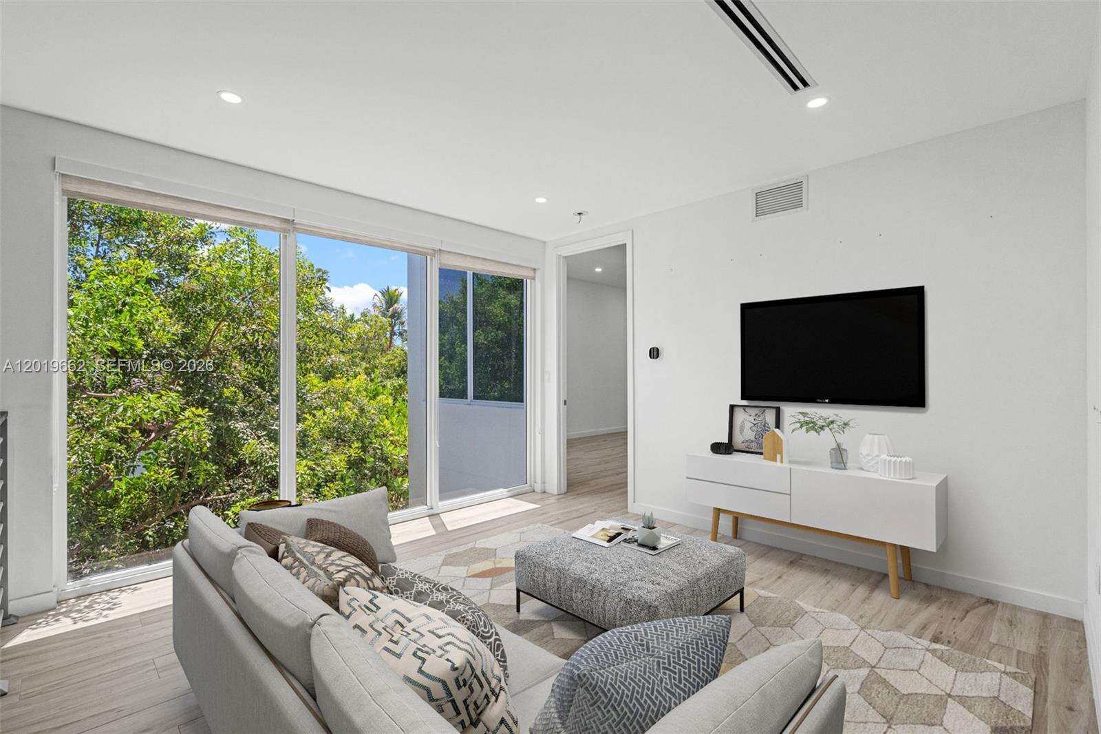 Miami | 1816 23rd St N/A | Picture 35