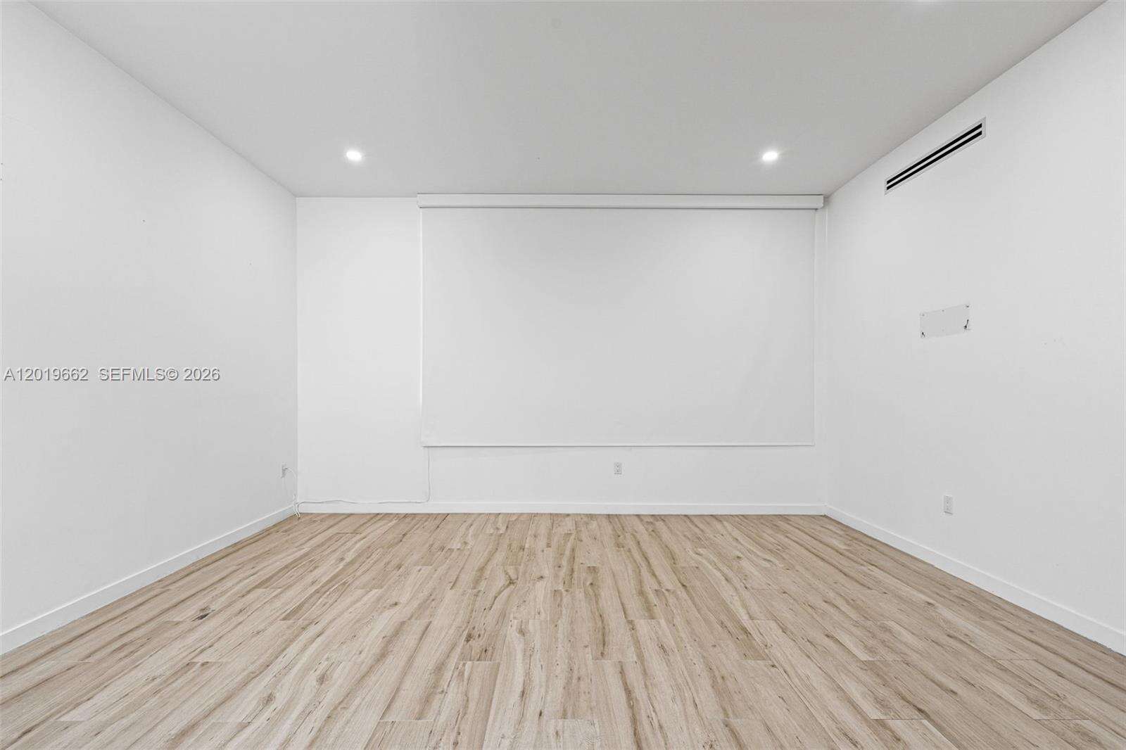 Miami | 1816 23rd St N/A | Picture 43