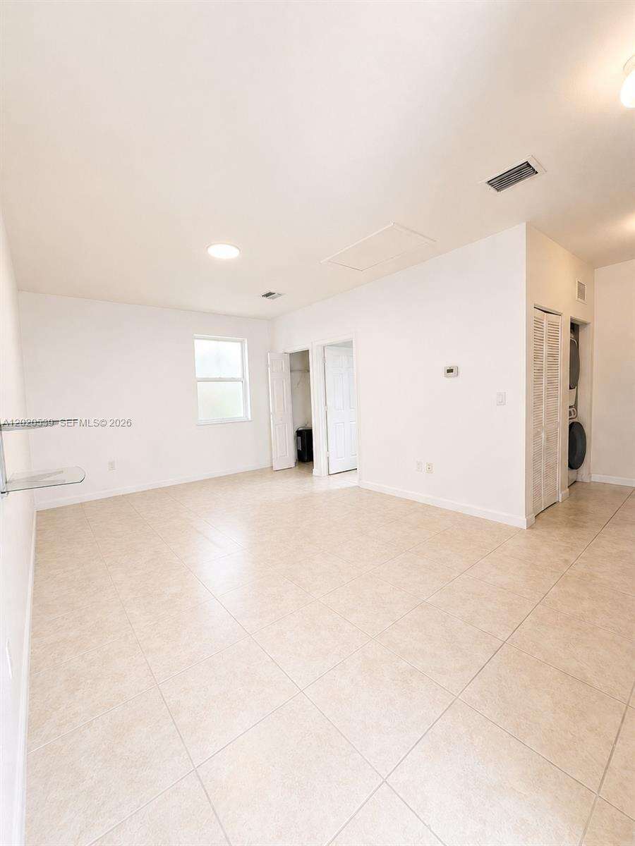 Miami | 17001 96th St N/A | Picture 19