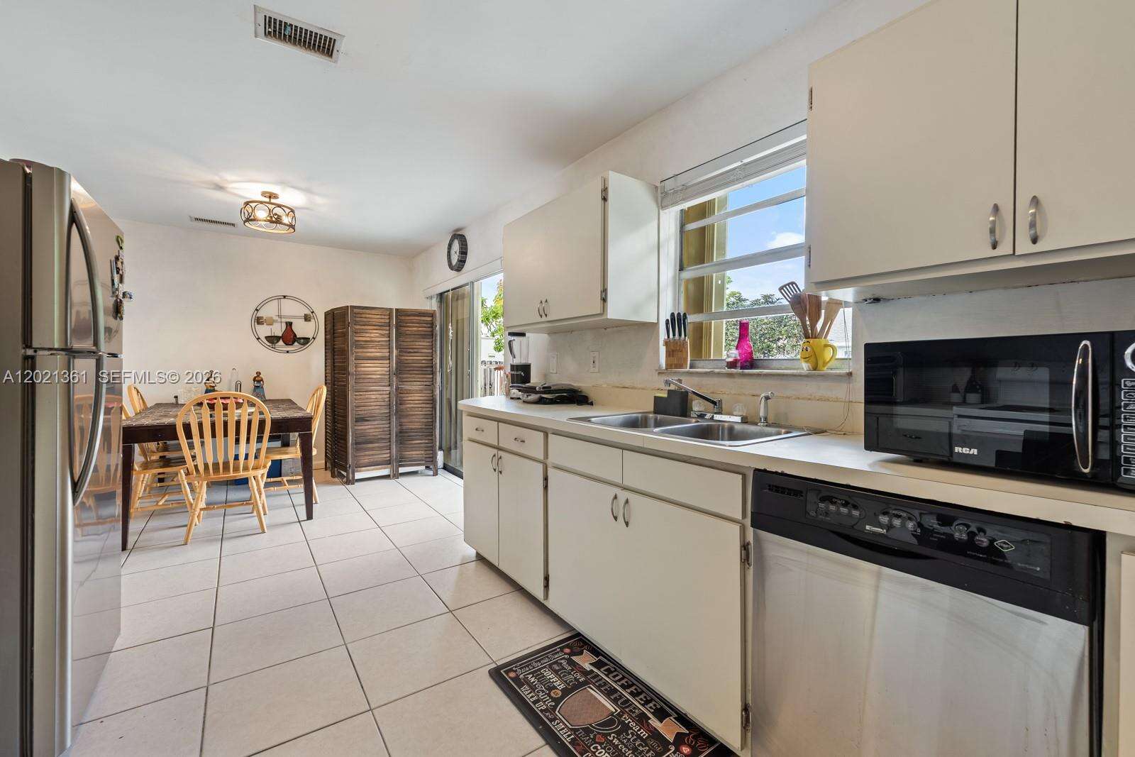 Homestead | 12321 268 N/A | Picture 12