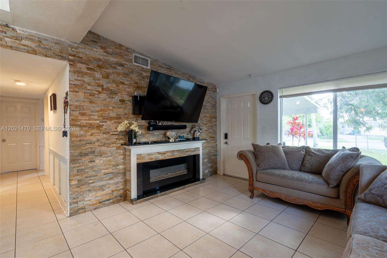 Lauderhill | 3235 2nd St N/A | Picture 11