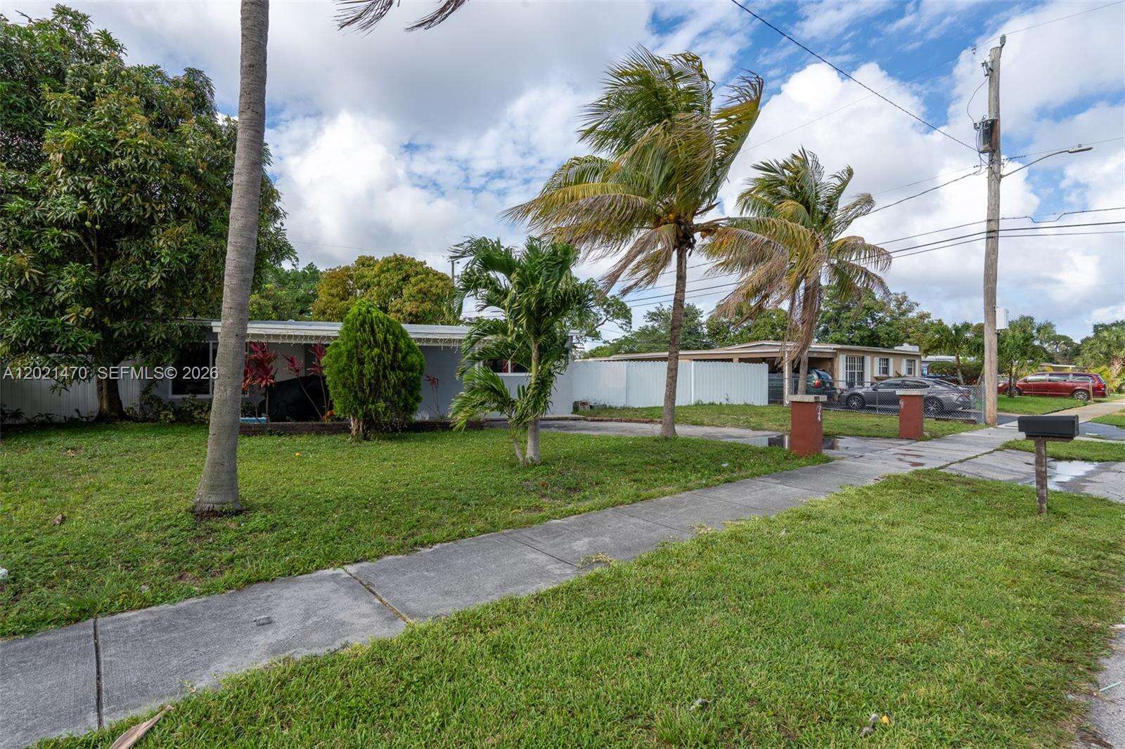 Lauderhill | 3235 2nd St N/A | Picture 4