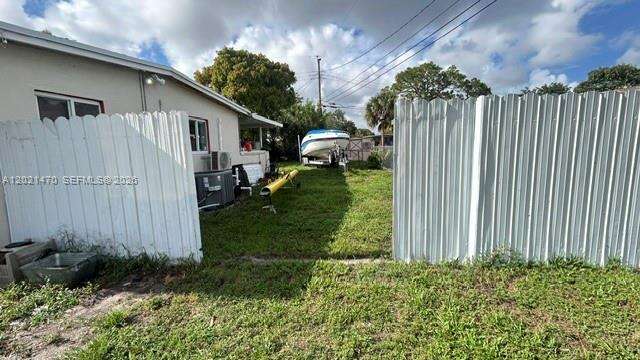 Lauderhill | 3235 2nd St N/A | Picture 40