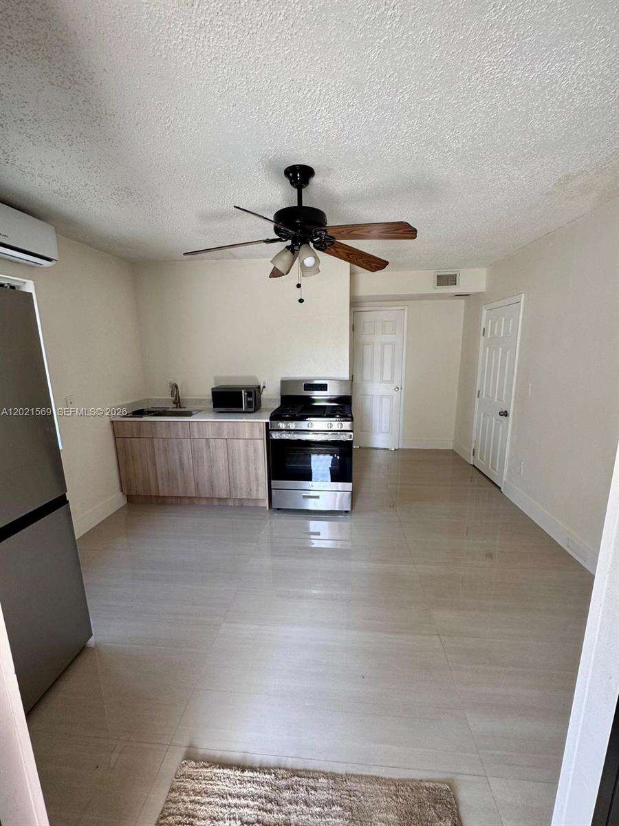 Hialeah | 1120 6th Ct N/A | Picture 10