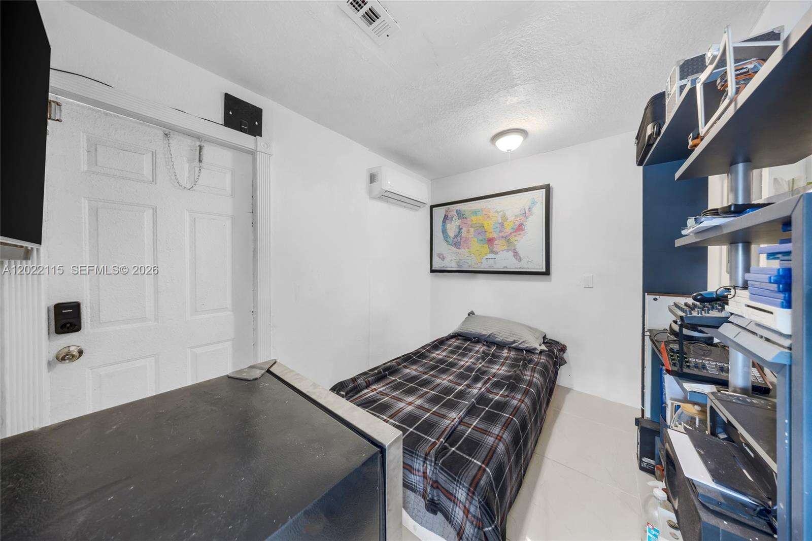 Hollywood | 2411 Fletcher St N/A | Picture 22