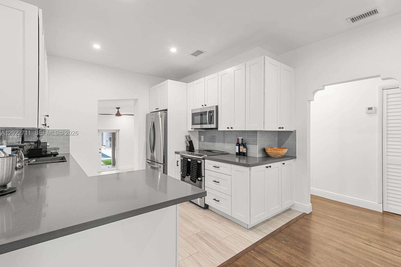 Miami | 443 71st St N/A | Picture 14